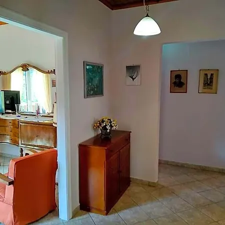 Aggelos House In Kalamitsi Hotel 4*