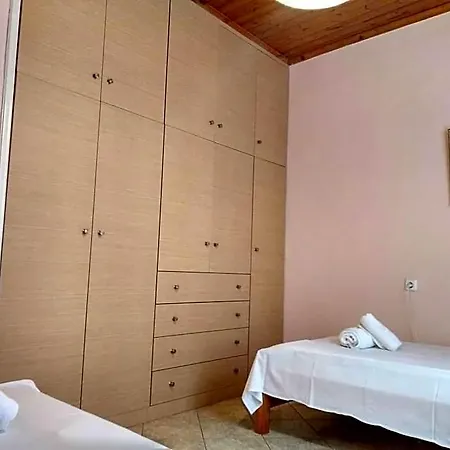 Hotel Aggelos House In Kalamitsi Lefkáda